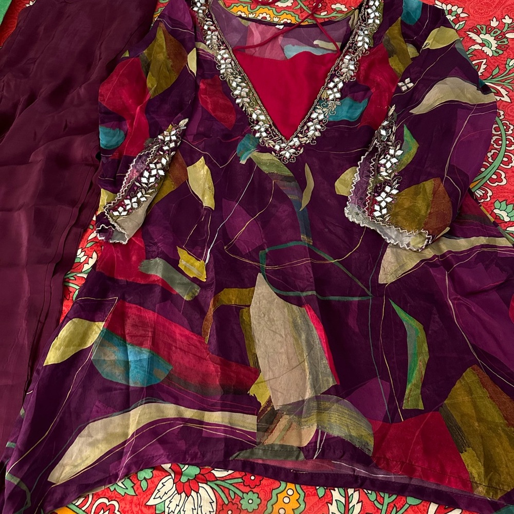 Multicolor beautiful velvet georgette suit set😍
